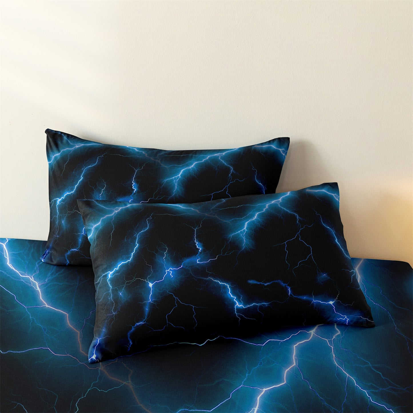 3Pcs Blue Lightning Quilt Cover Set – 3D Electric Storm Bedding with Pillowcases